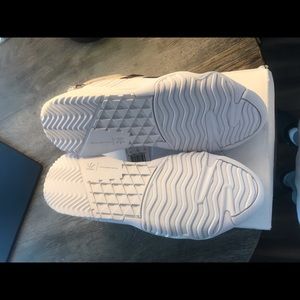 Alexander wang turnout trainer size 7